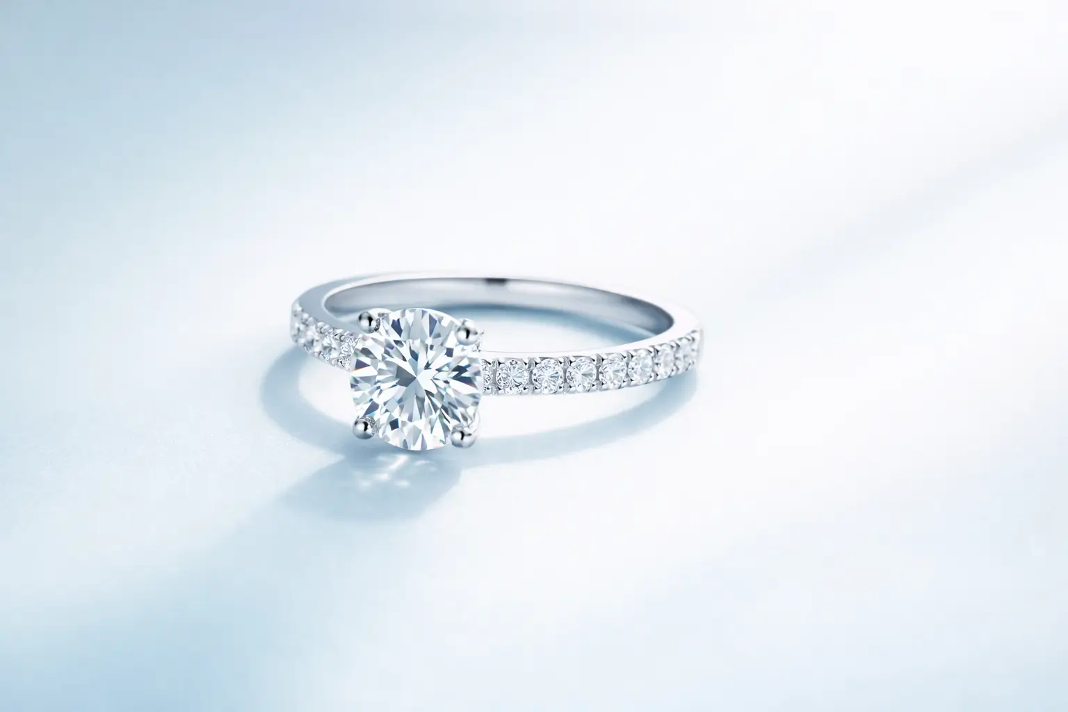 Pırlanta Fiyatları Neden Bu Kadar Değişken?